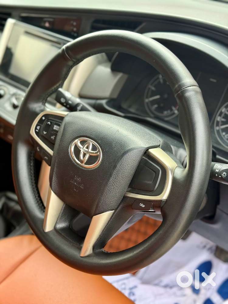 Toyota Innova Crysta 2.4 G Mt, 2019, Diesel