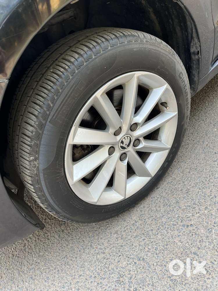 Skoda Superb 2013-2015 Elegance 1.8 Tsi Mt, 2015, Petrol