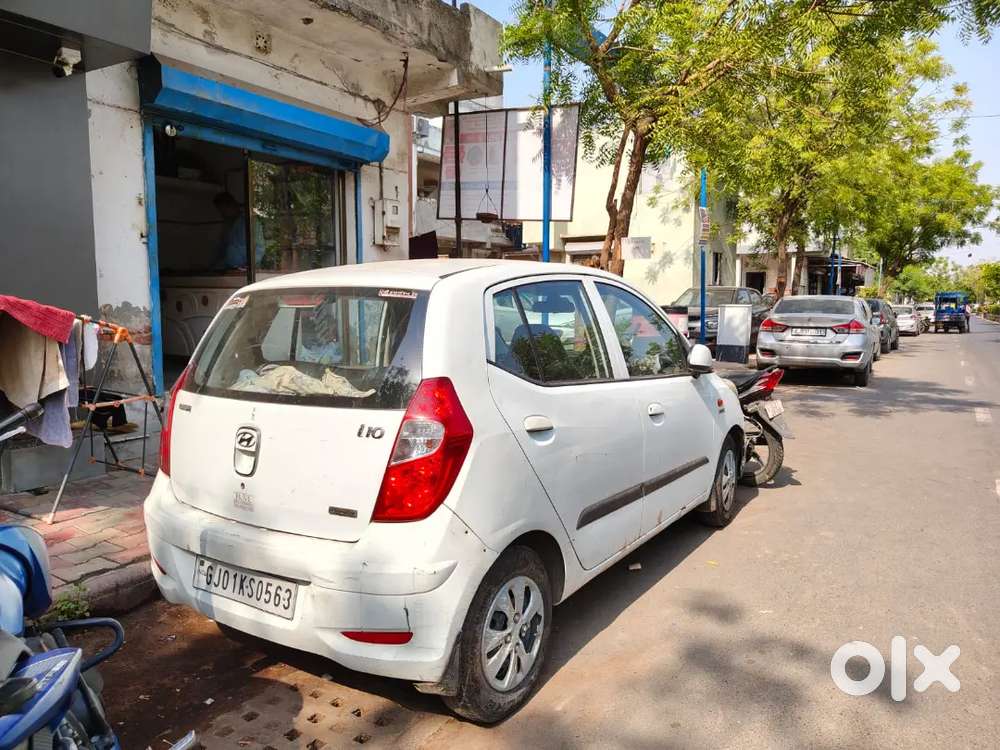 Hyundai I10 Magna 2012 Petrol & Cng