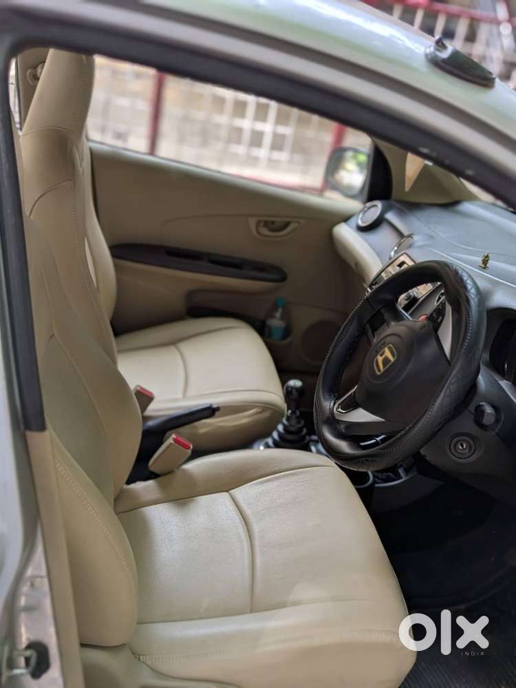 Honda Brio 2012 Petrol Well Maintained