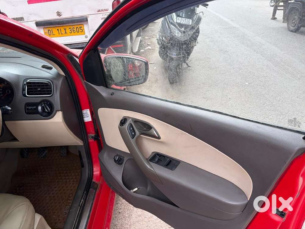 Volkswagen Vento Petrol 2013 Year