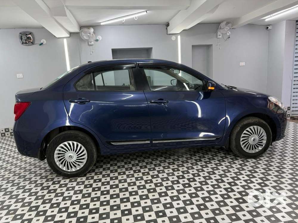Maruti Suzuki Dzire Vxi 2023