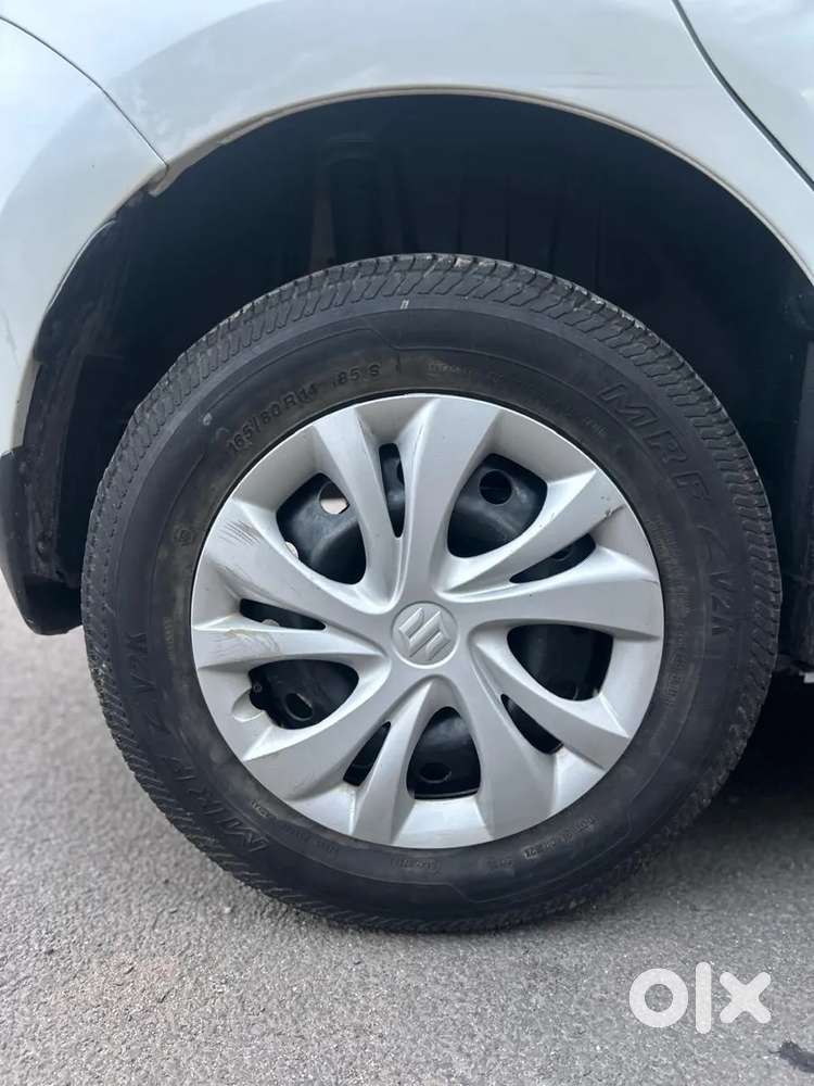 Maruti Suzuki Swift Amt Vxi, 2022, Petrol
