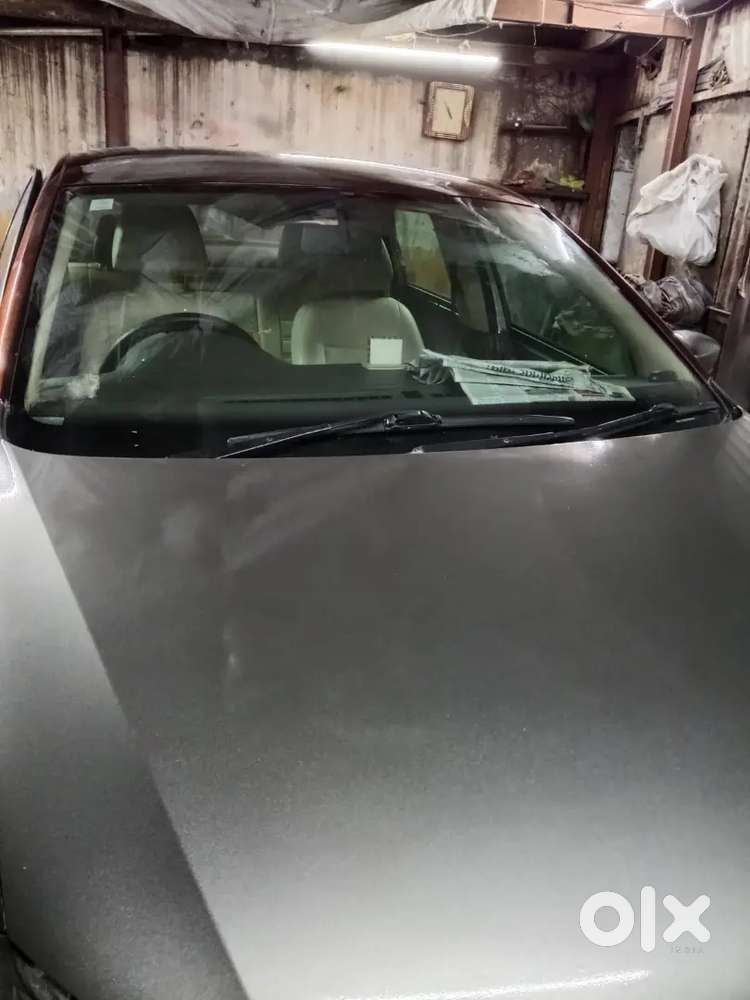 Volkswagen Vento 2011 Mt Petrol Hig7hline