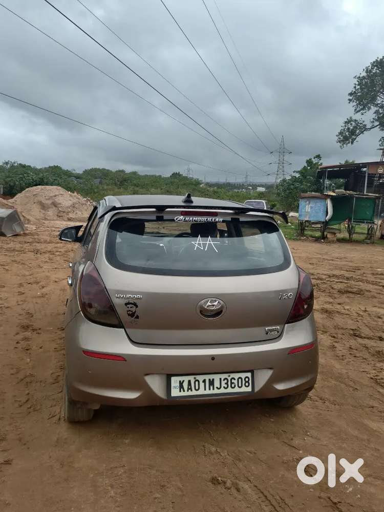 Hyundai I20 Sportz 2012