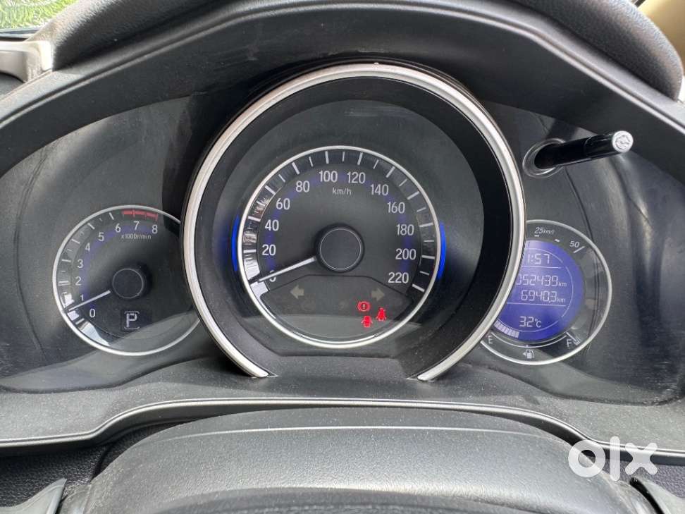 Honda Jazz V Cvt, 2016, Petrol