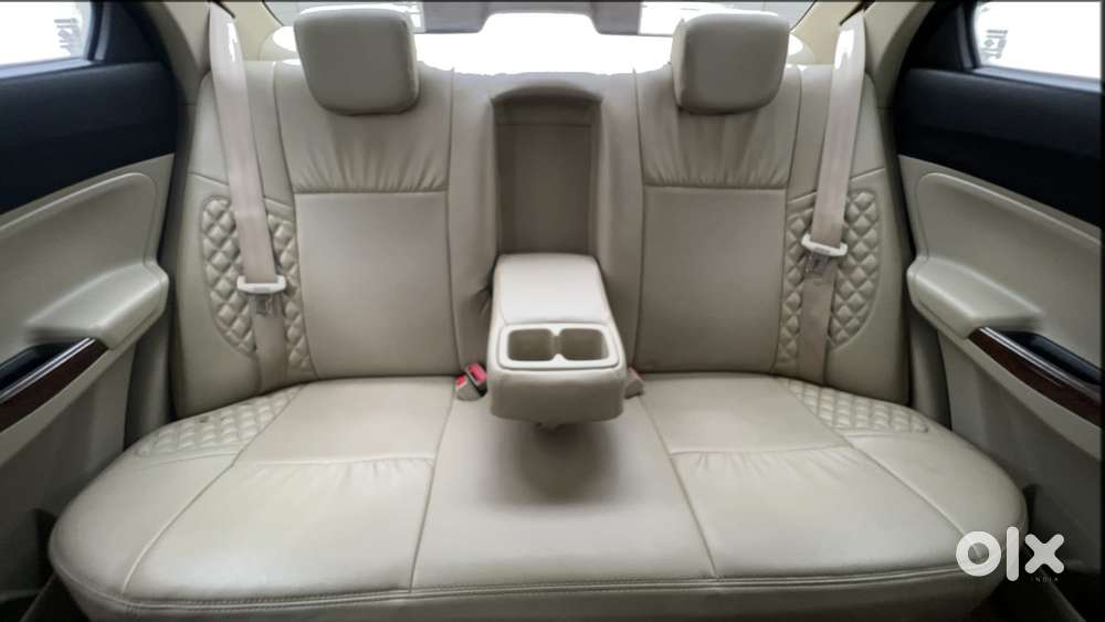 Maruti Suzuki Dzire 1.2 Zxi Amt, 2019, Petrol