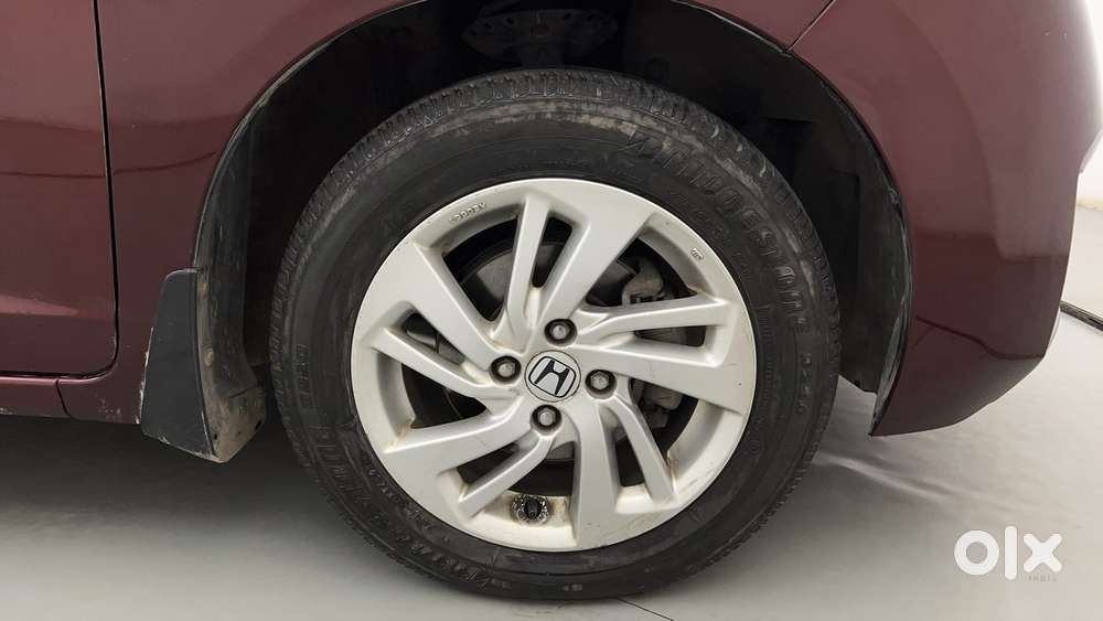 Honda Jazz [2020-2023] 1.2 V I-vtec Mt, 2017, Petrol