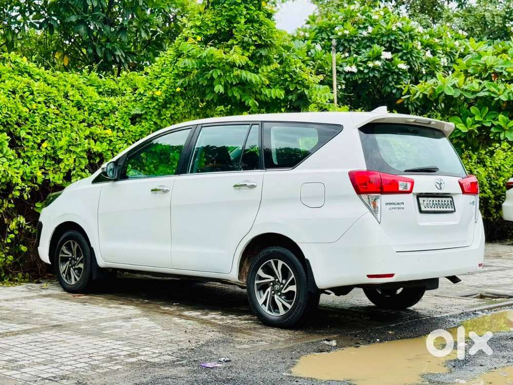 Toyota Innova Crysta 2.4 V, 2022, Diesel
