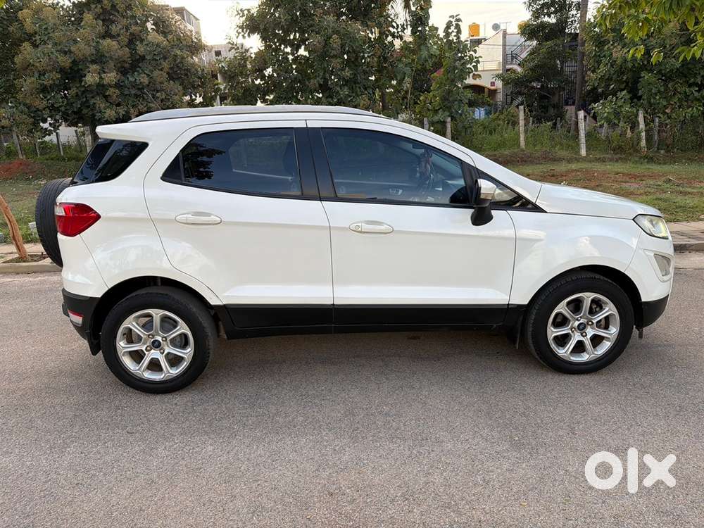 Ford Ecosport Petrol 2020 variant