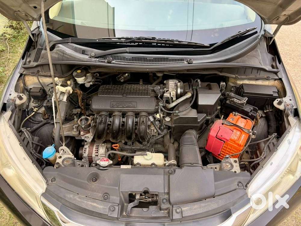 Honda City 4th Gen 1.5 V I-vtec Mt  Golden Brown Metallic