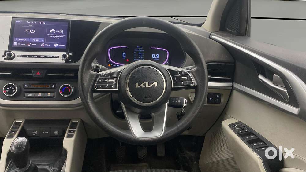 Kia Carens 1.4 Prestige 7 Str, 2022, Petrol