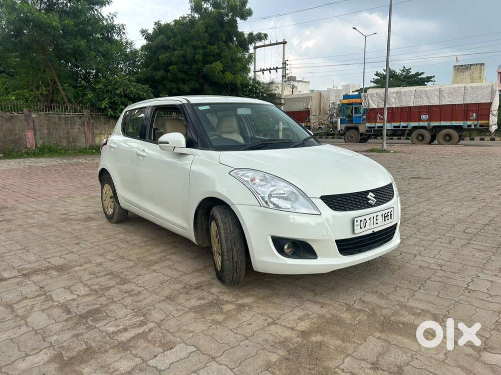 Maruti Suzuki Swift Vxi, 2012, Petrol