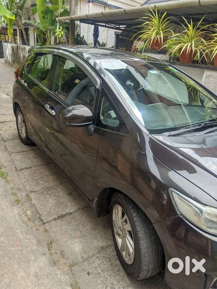 Honda Jazz 2016 Diesel 56000 Km With Emi Option.