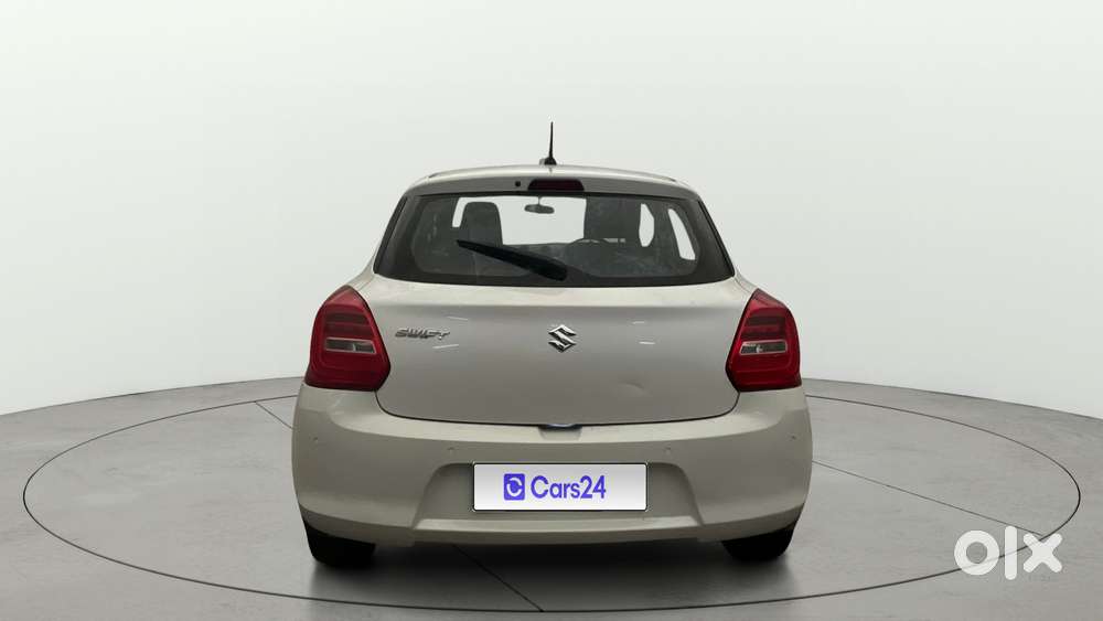 Maruti Suzuki Swift Amt Zxi, 2022, Petrol