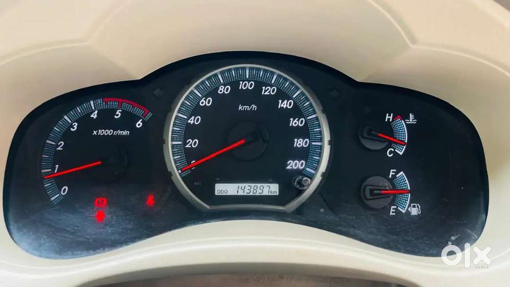 Toyota Innova 2014 Diesel Manual Family Car