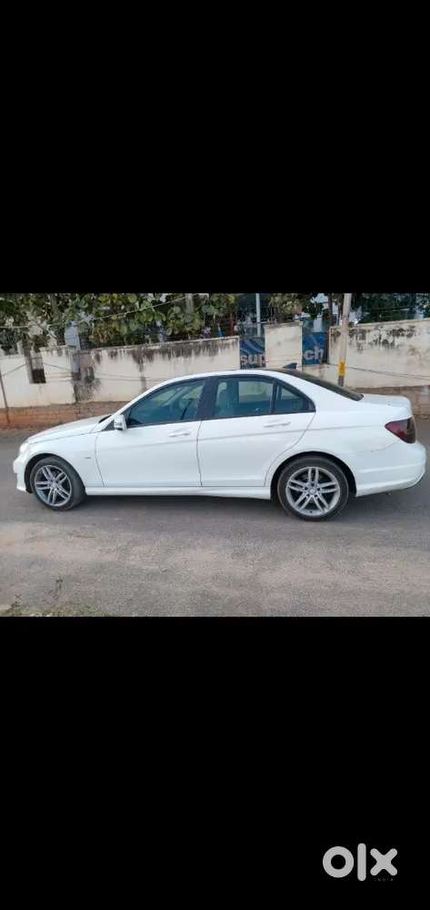 Mercedes Benz C220d