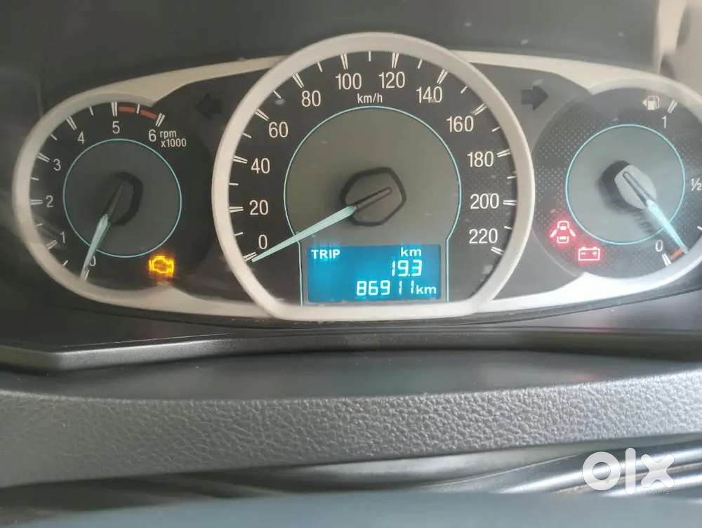 Ford Aspire Titanium Blu 2016