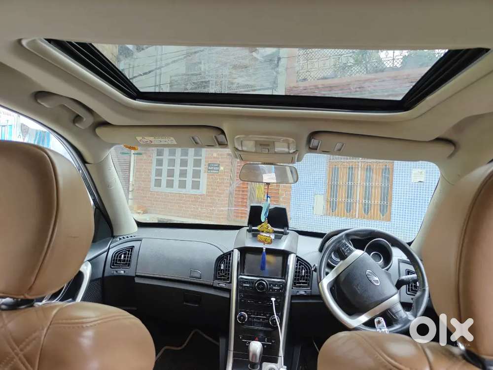 Mahindra Xuv500 W11 2019