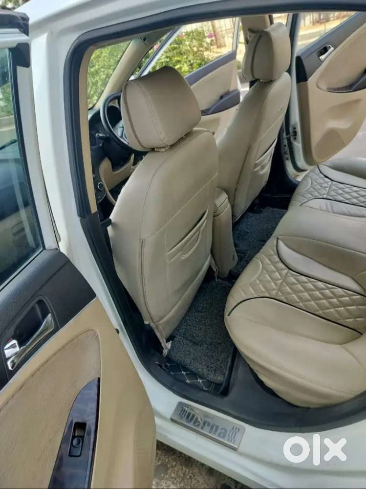 Hyundai Verna Fluidic Crdi Sx 2011 Diesel With 84000 Km Driven