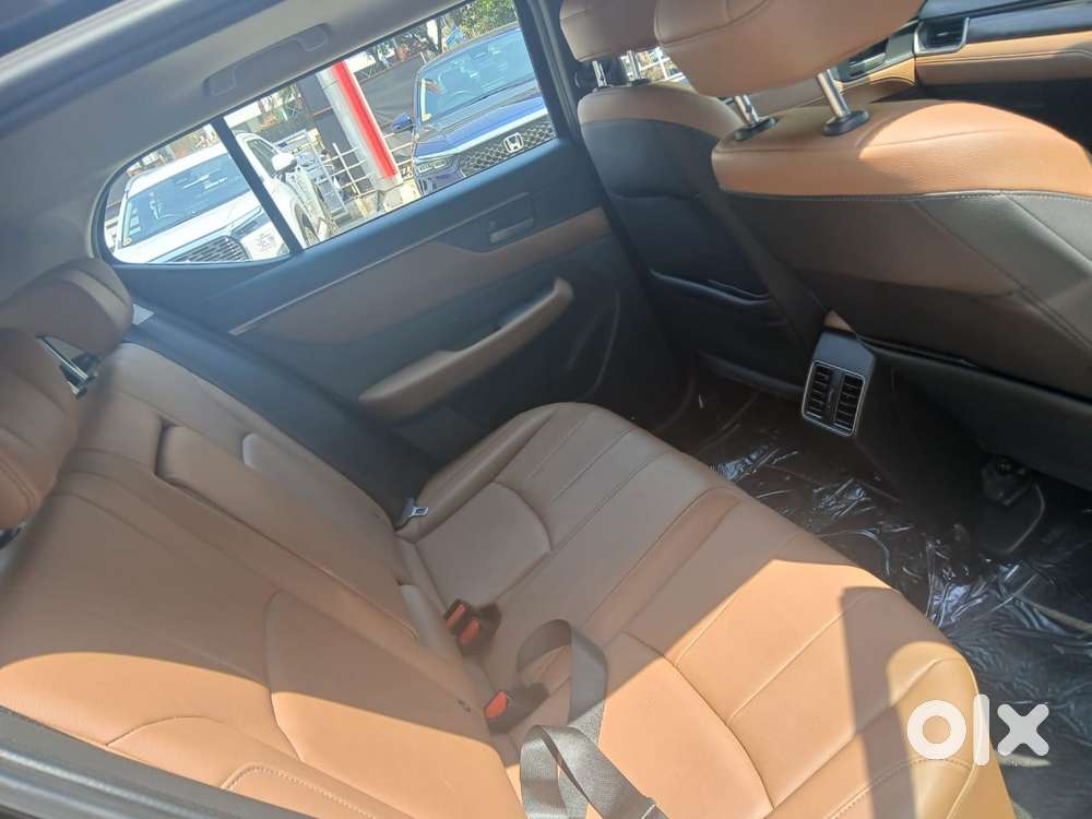 Honda Elevate Zx Mt, 2023, Petrol