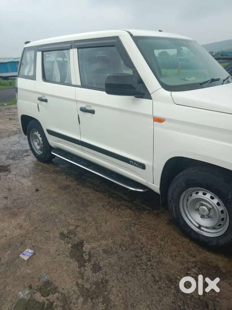 Mahindra Tuv 300 2019