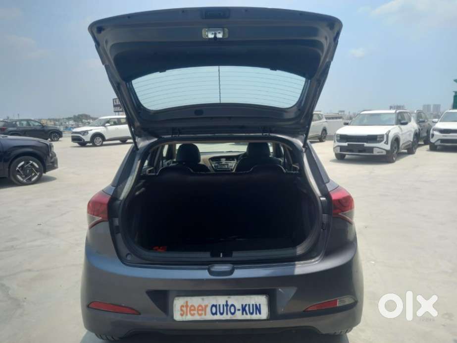 Hyundai I20 Sportz 1.2 Bs-iv, 2017, Petrol