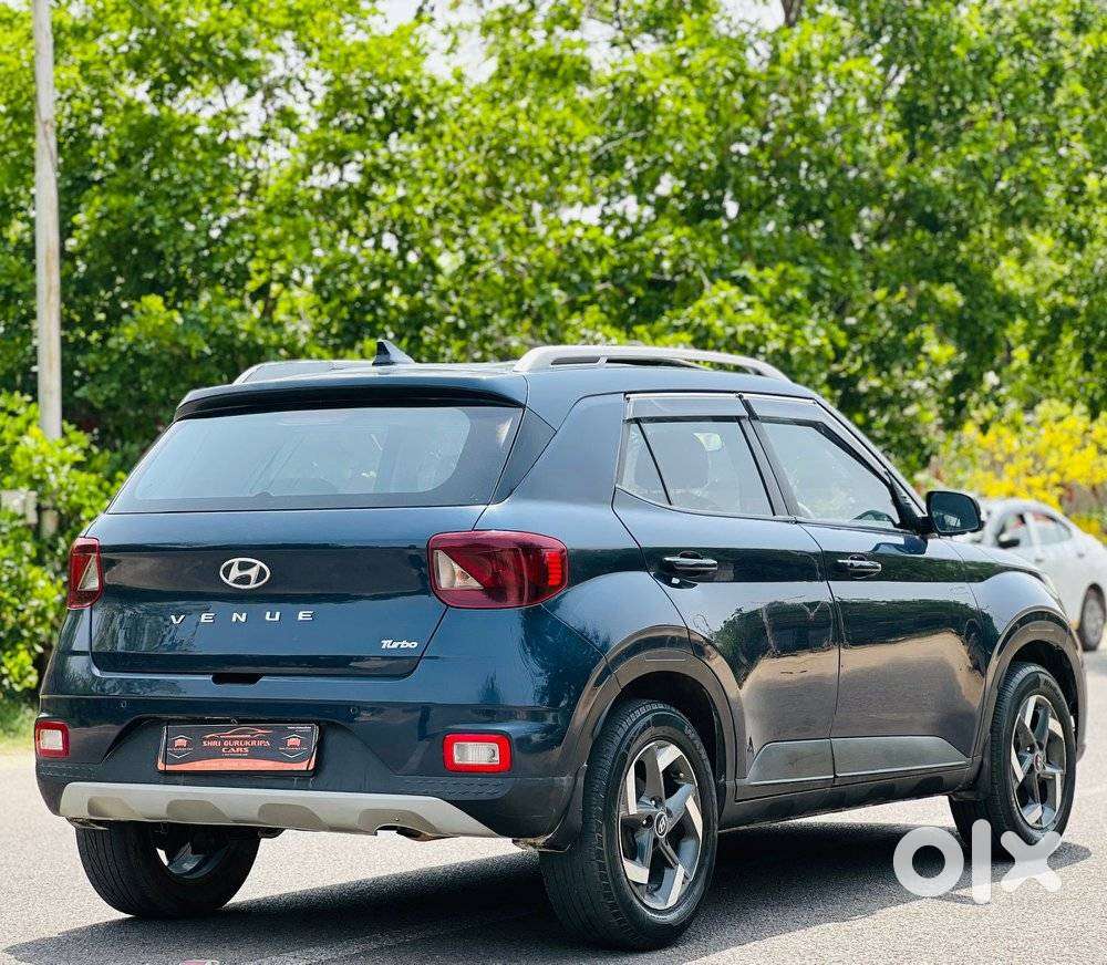Hyundai Venue S Turbo Dct, 2020, Petrol