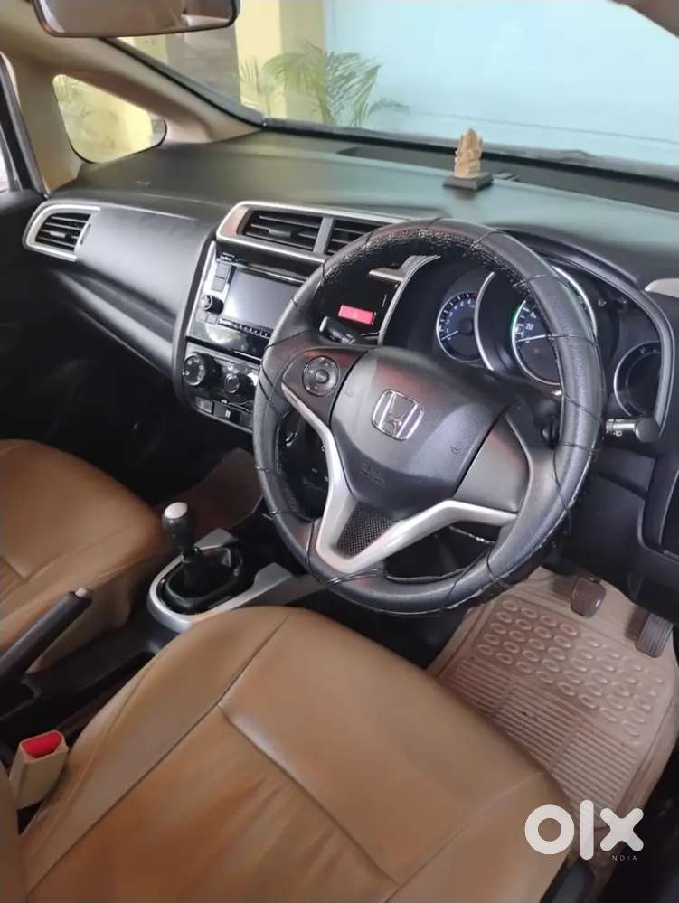 2016 Honda Jazz Sv I-vtec, 5 Speed Manual Transmission