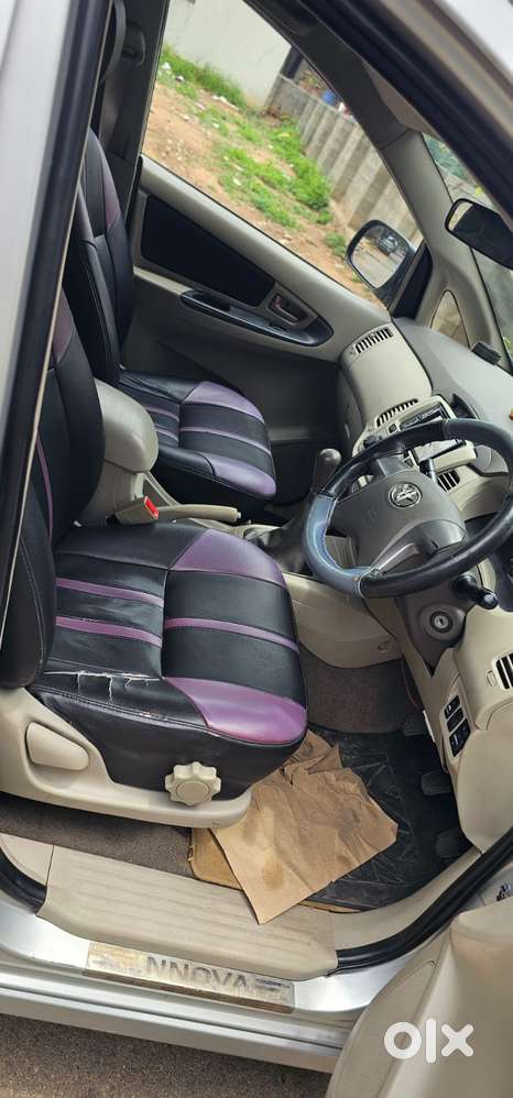Toyota Innova 2.5 Gx 7 Seater Bs Iv, 2012, Diesel