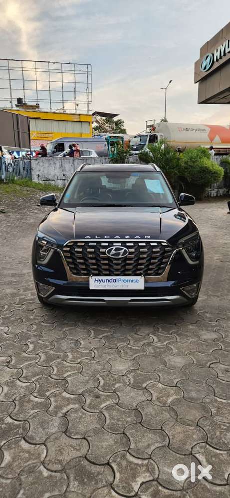 Hyundai Alcazar 2.0 Signature (o) Petrol At 6 Str, 2021, Petrol