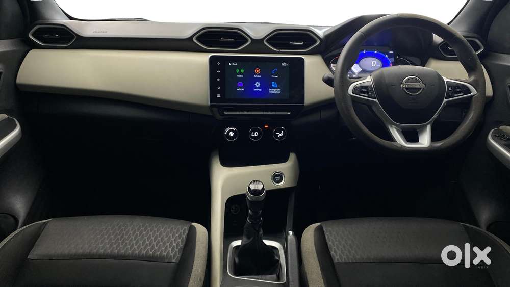 Nissan Magnite 1.0 Xv, 2021, Petrol
