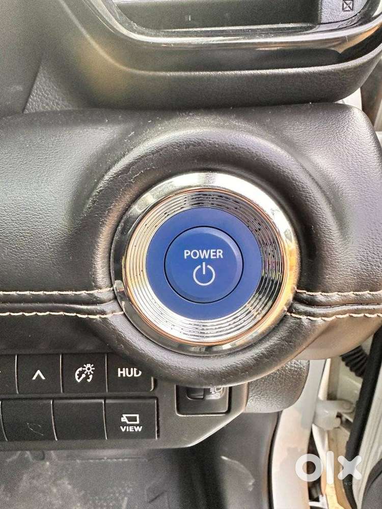 Maruti Suzuki Grand Vitara 1.5 Alpha Smart Hybrid At, 2022, Petrol