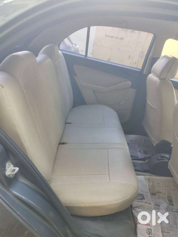 Tata Indica Vista 2008-2013 Aura Plus 1.3 Quadrajet, 2011, Diesel