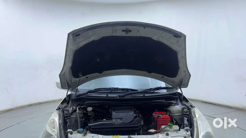 Maruti Suzuki Swift Vvt Vxi, 2013, Petrol