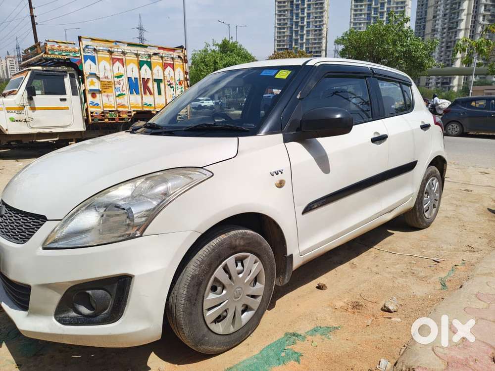 Maruti Suzuki Swift Lxi Option, 2015, Petrol