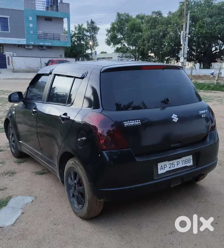 Maruti Swift Zxi