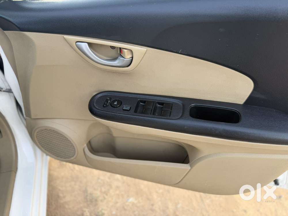 Honda Brio 1.2 Vx At, 2014, Petrol