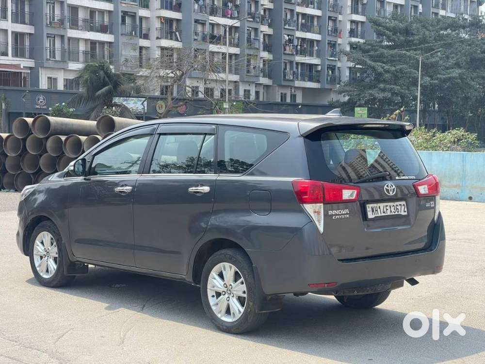 Toyota Innova Crysta 2.8z Automatic, 2017, Diesel