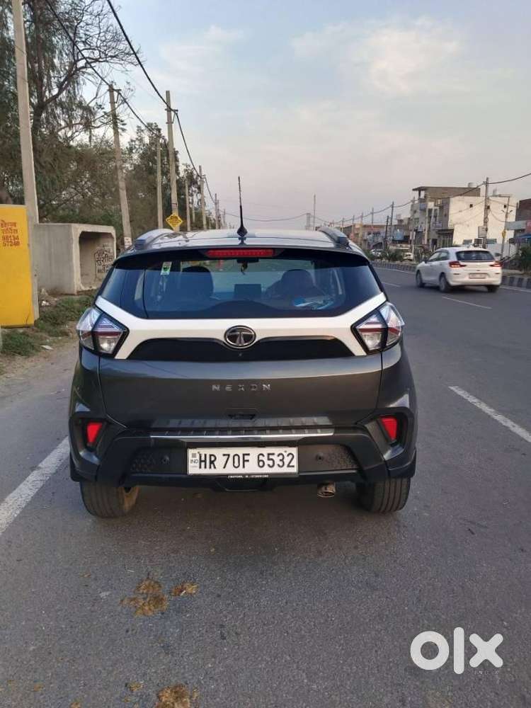 Tata Nexon 1.2 Revotron Xma Amt (s), 2022, Diesel