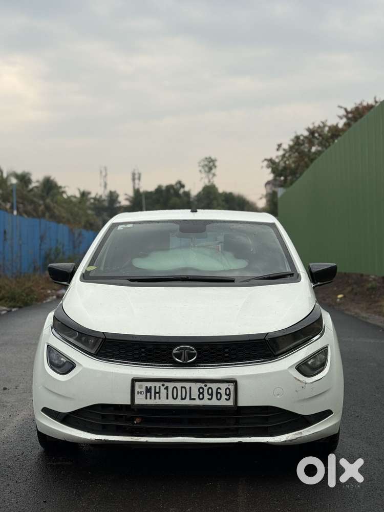 Tata Altroz 1.2 Xz (o), 2020, Petrol