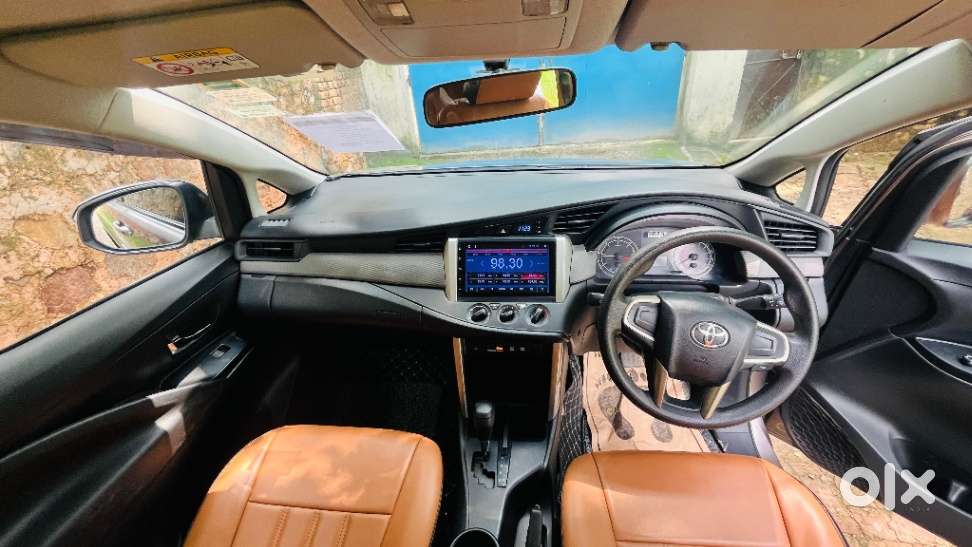 Toyota Innova Crysta 2.8 Gx At, 2018, Diesel