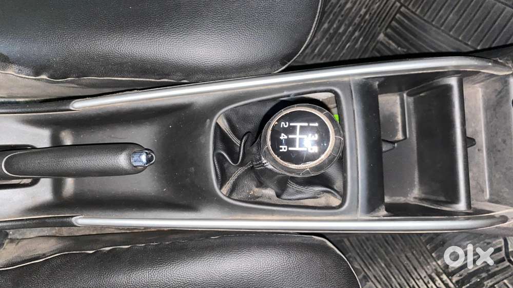 Maruti Suzuki Baleno 1.2 Delta, 2017, Petrol