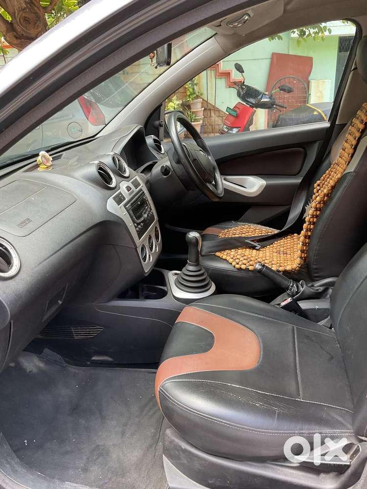 Ford Figo 1.2p Ambiente Mt, 2011, Petrol