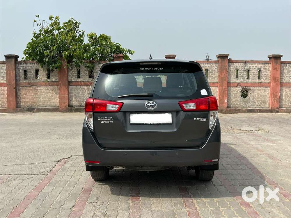 Toyota Innova Crysta 2.7 Zx At, 2017, Petrol