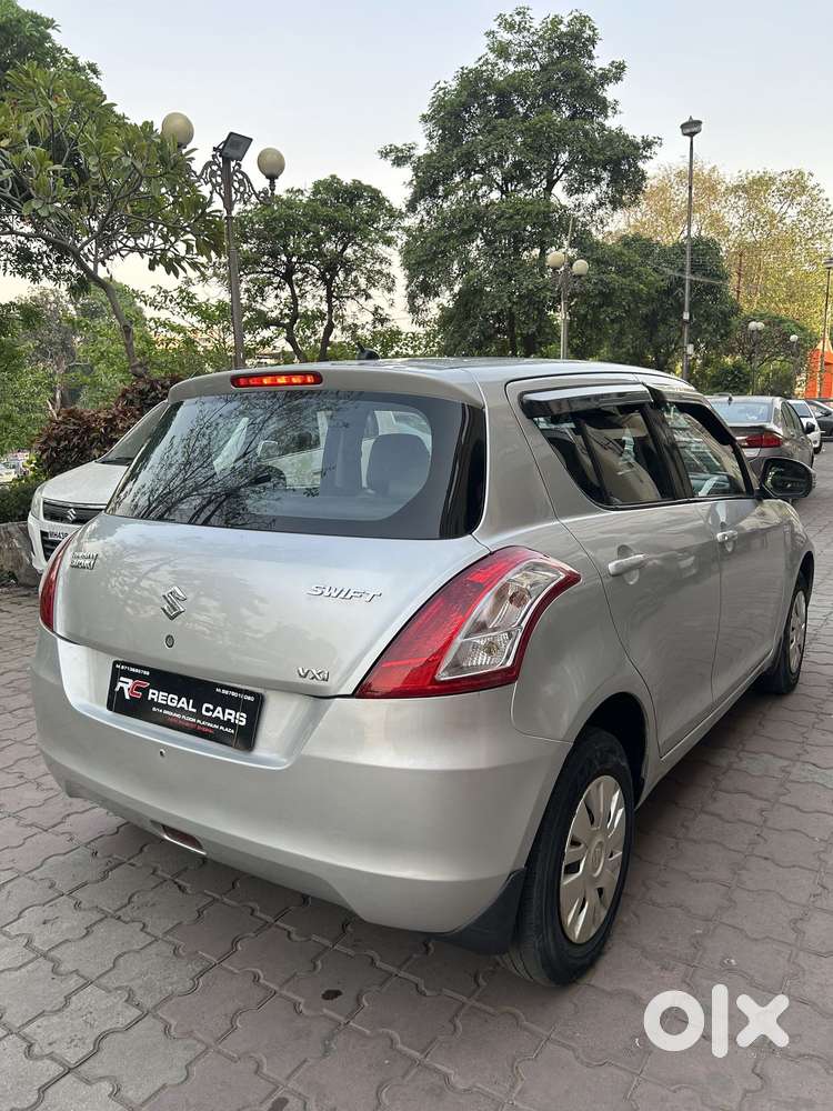 Maruti Suzuki Swift Vxi, 2014, Petrol