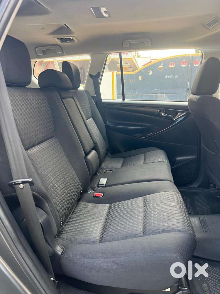 Toyota Innova Crysta 2.8 Gx At 8 Seater, 2019, Diesel