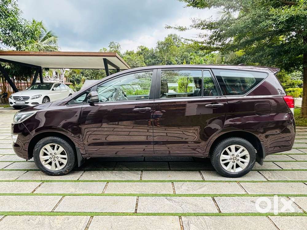 Toyota Innova Crysta [2020-ongoing] 2.4 Gx At 7 Str, 2019, Diesel