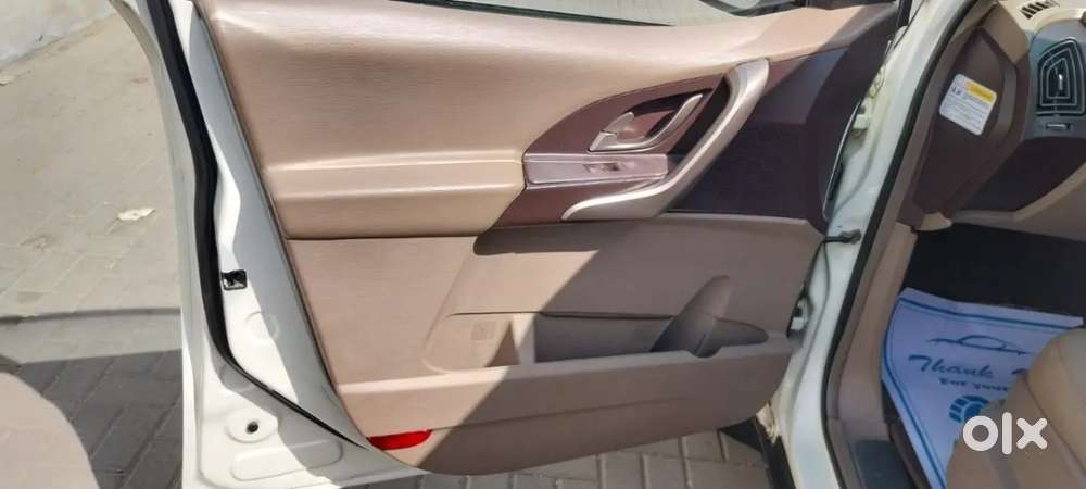 Mahindra Xuv500 W8, 2014, Diesel