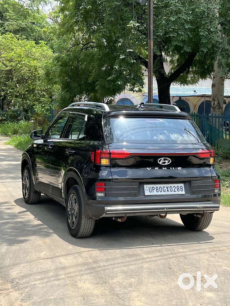 Hyundai Venue S Plus Mt 1.2 Kappa, 2023, Petrol